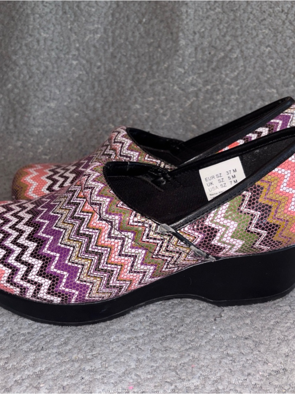 Cherokee Transcends Clogs - Picture 3 of 6